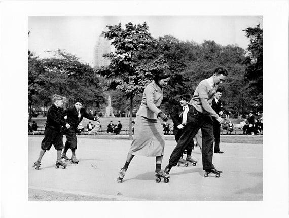 Roller Skating Notecard